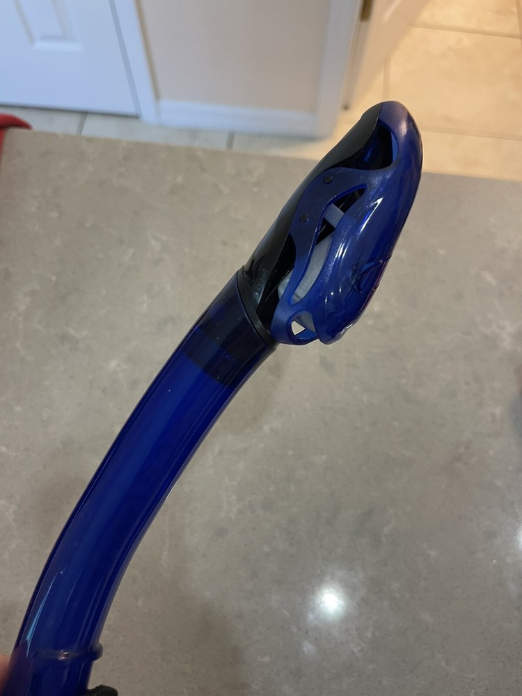 Oceanic Ultradry S Snorkel