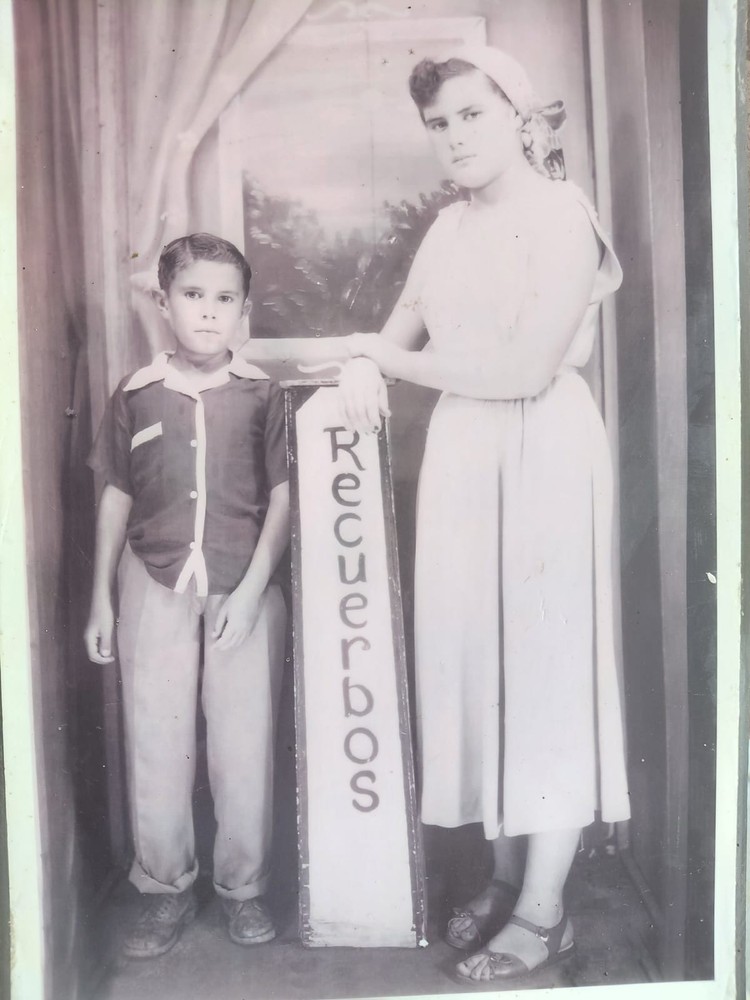 Photo Restoration Service.
