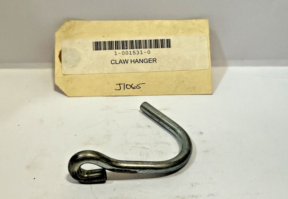 Hanger, Claw