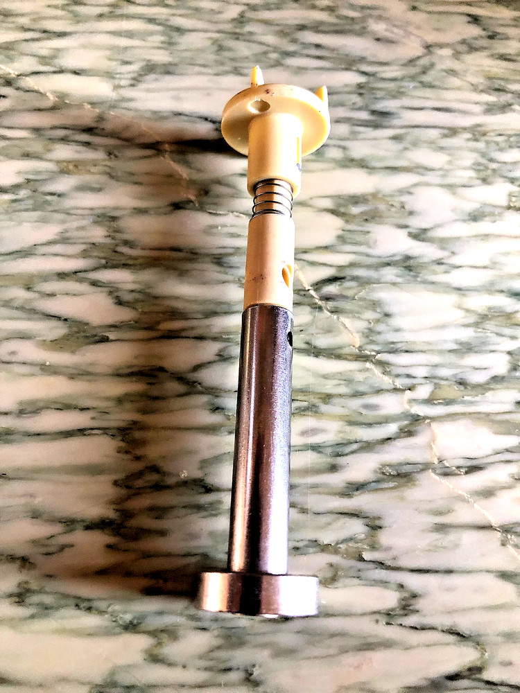 Data East Pinball Vertical Up Kicker Plunger VUK with cap