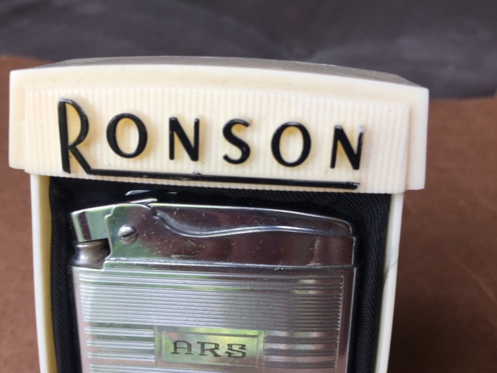 vintage ronson adonis lighter chrome streamlined art deco box instuctions