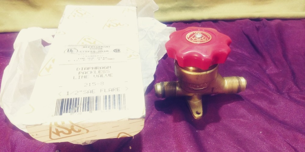 Superior 215-8 Diaphragm Packless Line Valve