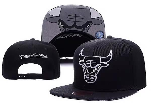 Chicago Hat Snapback Adjustable Fit Cap Black, Limited edition