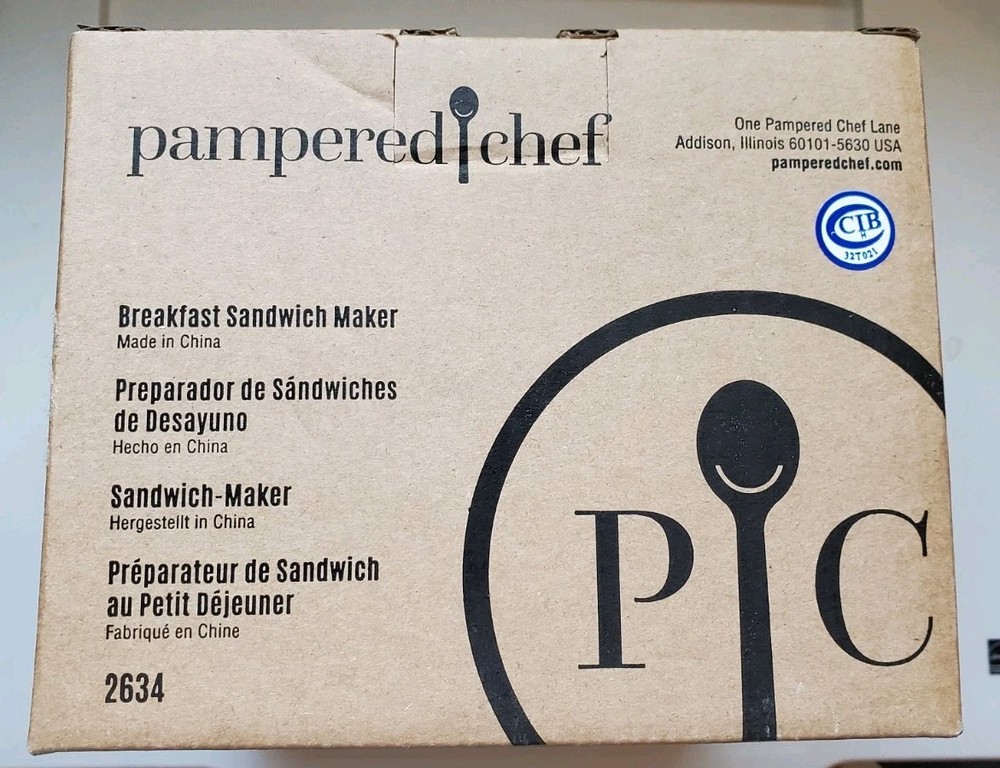 PAMPERED CHEF Breakfast Sandwich Maker #2634