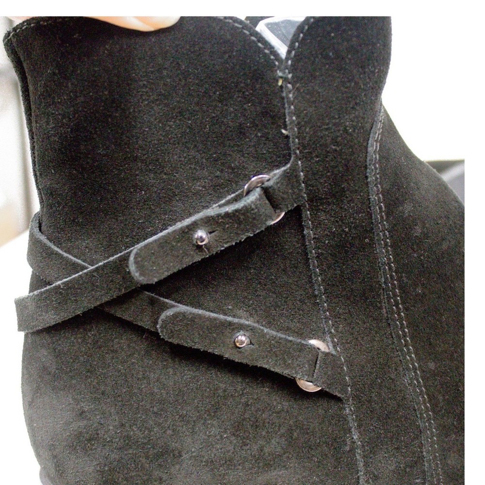 La CANADIENNE Black Leather Booties