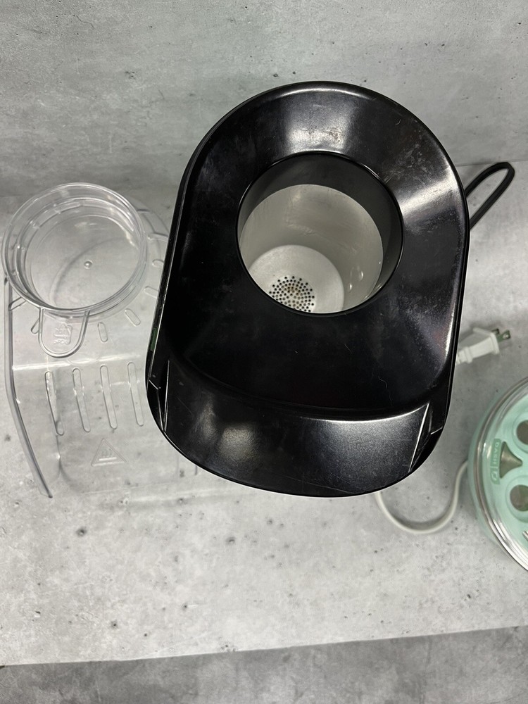 DASH Rapid Egg Cooker + Dash popcorn Maker Appliance Lot Combo!