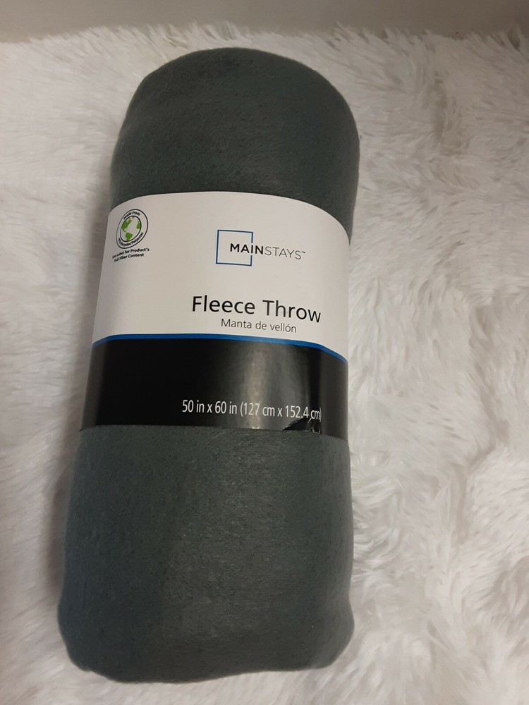 Mainstays Gray Fleece Throw/Blanket 50" X 60" Polyester, Machine Washable BNWT!