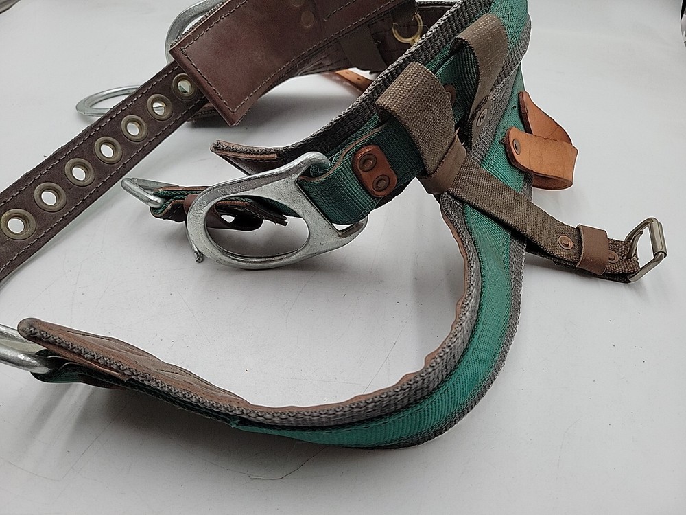 BUCKINGHAM Adjustable Belt 1314 S