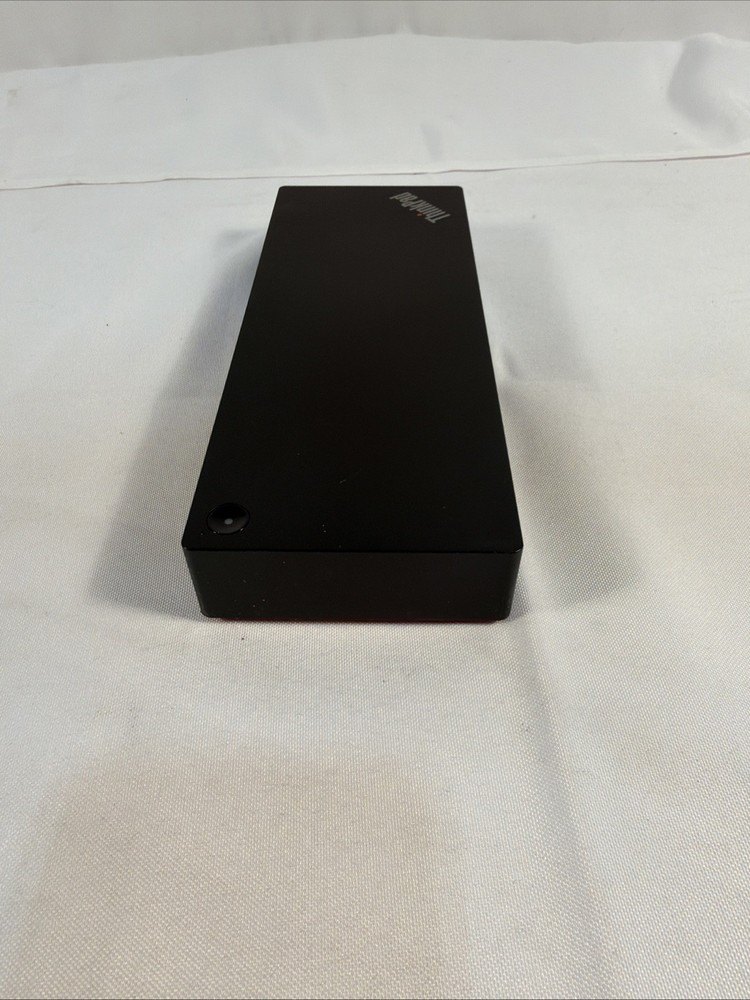 LENOVO ThinkPad Hybrid USB-C with USB-A Dock No power cable