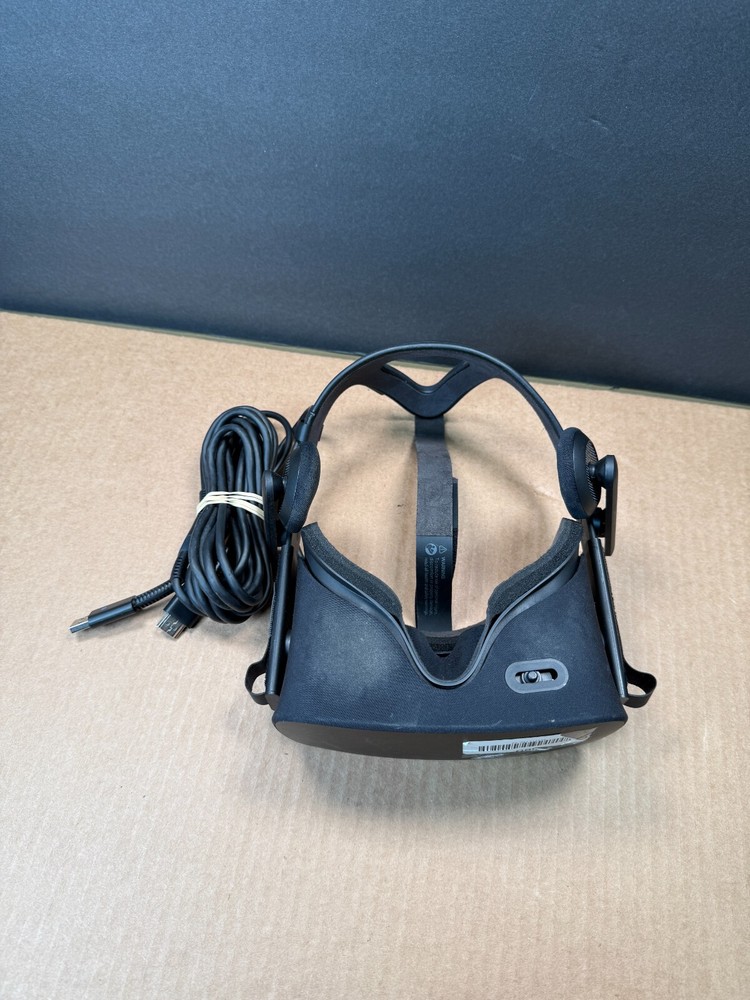Oculus Rift C4-A HM-A VR Virtual Reality Headset Black with Cable Works!!!