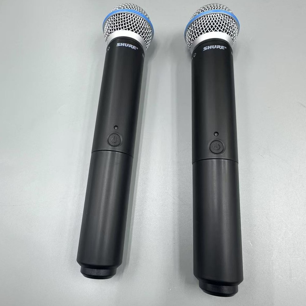 US BLX288/BETA58A Wireless microphone system with 2 microphones
