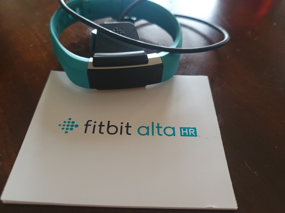 Fit Bit Alta HR Turquoise with Extra Bands Pink & Gray