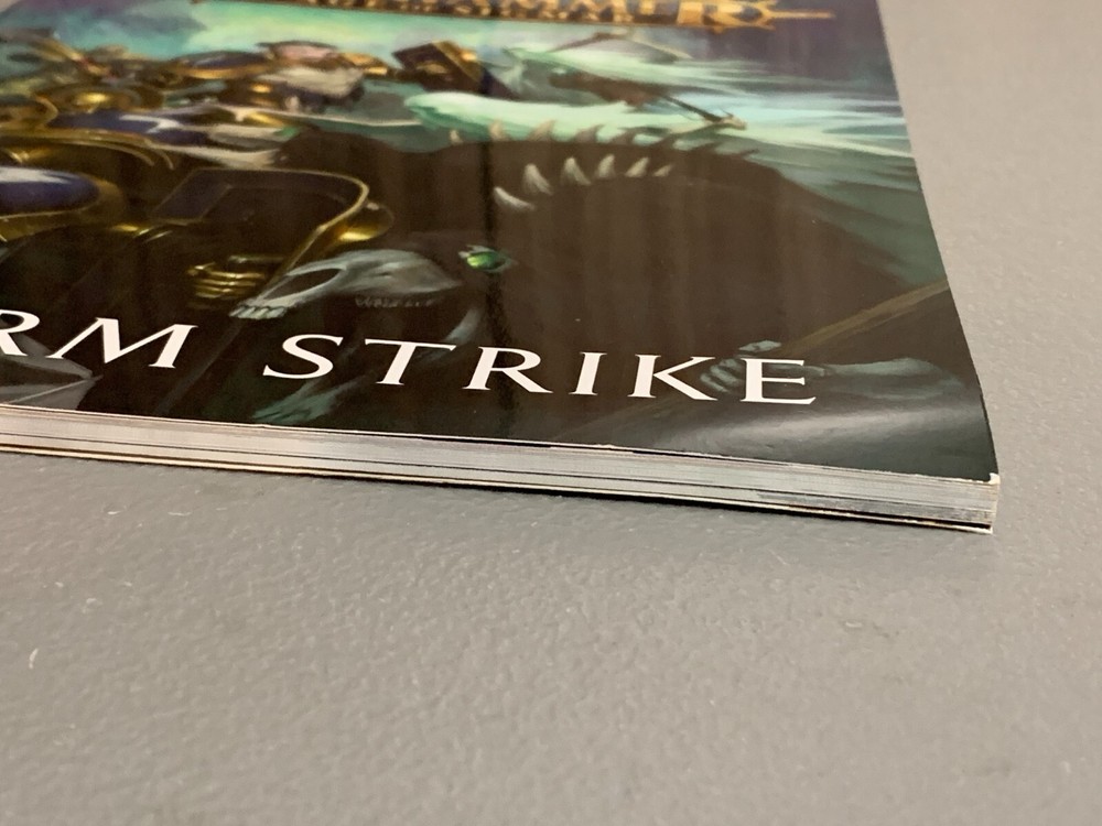 BOOK WARHAMMER AOS FANTASY STORM STRIKE SOFTBACK USED