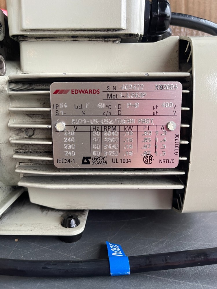 Edwards E2M1.5 Rotary Vane Dual Stage Vacuum Pump 230V