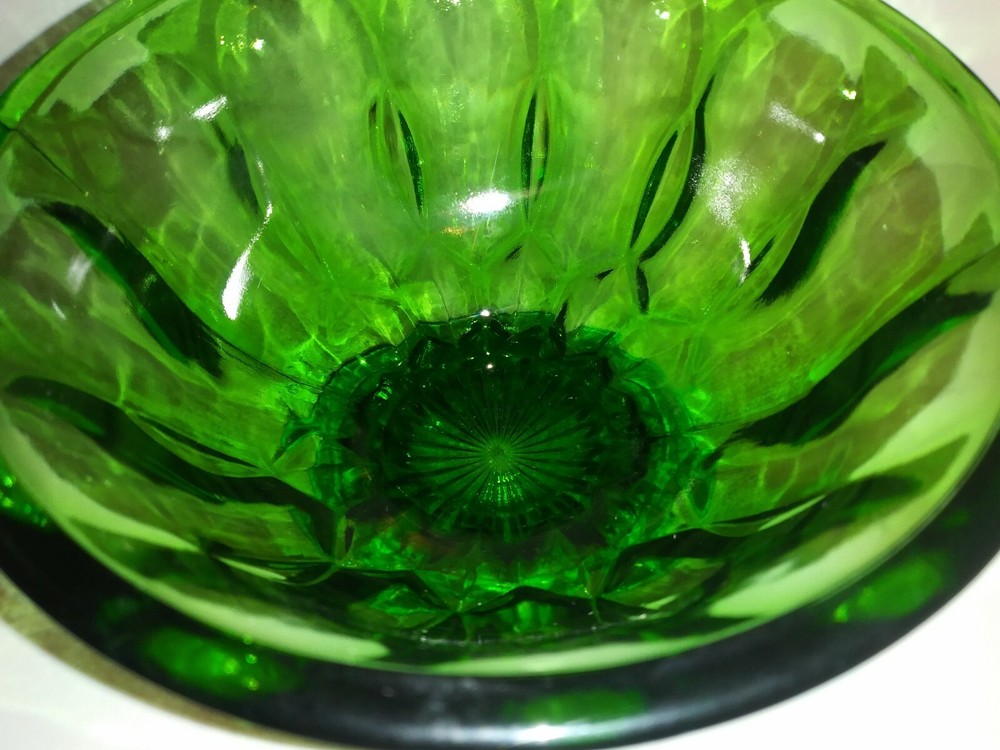 Emerald Green Glass Bowl / Dish