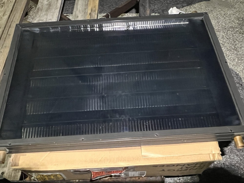 Solar Water Heater Flat Plate Collector Panel with Brass Inlets On or Off Grid