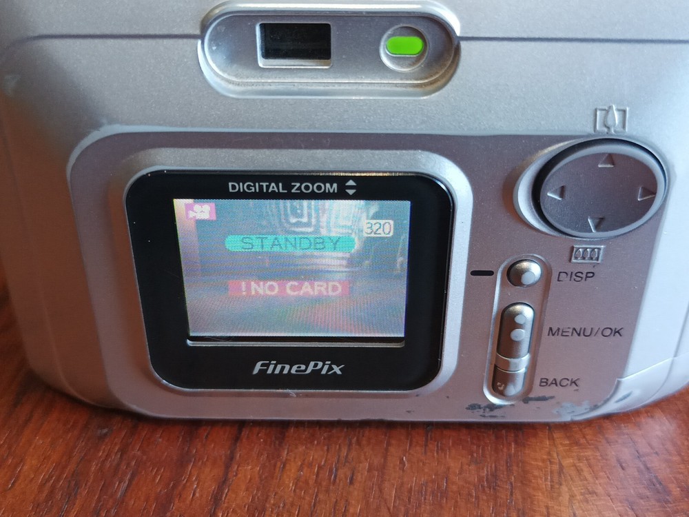 fujifilm finepix a202 Working