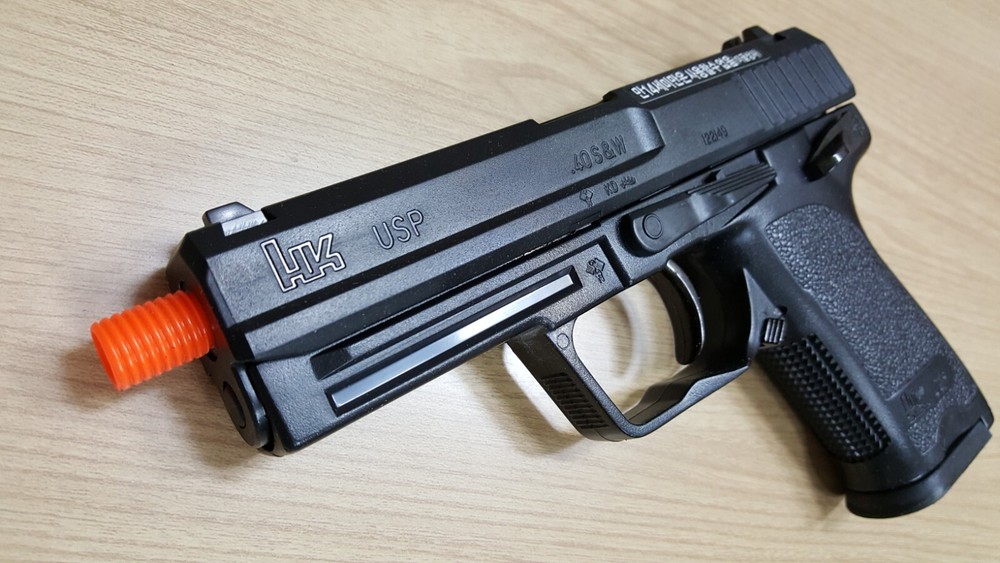 H&K USP with Silence Spring Powered 6mm BB Toy by Eagle Co.