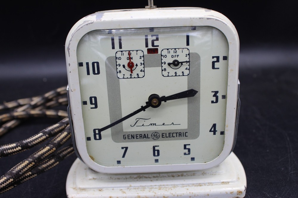 General Electric GE Kitchen Clock Timer Art Deco Working