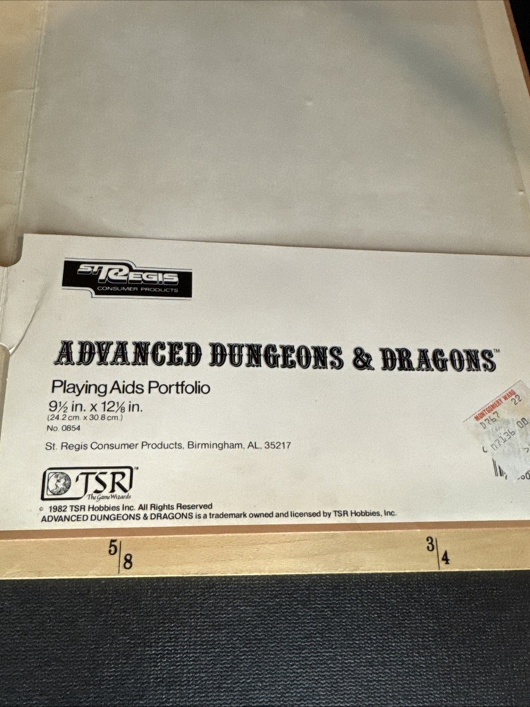 1982 TSR St Regis Advanced Dungeons & Dragons Playing Aids Portfolio Folder