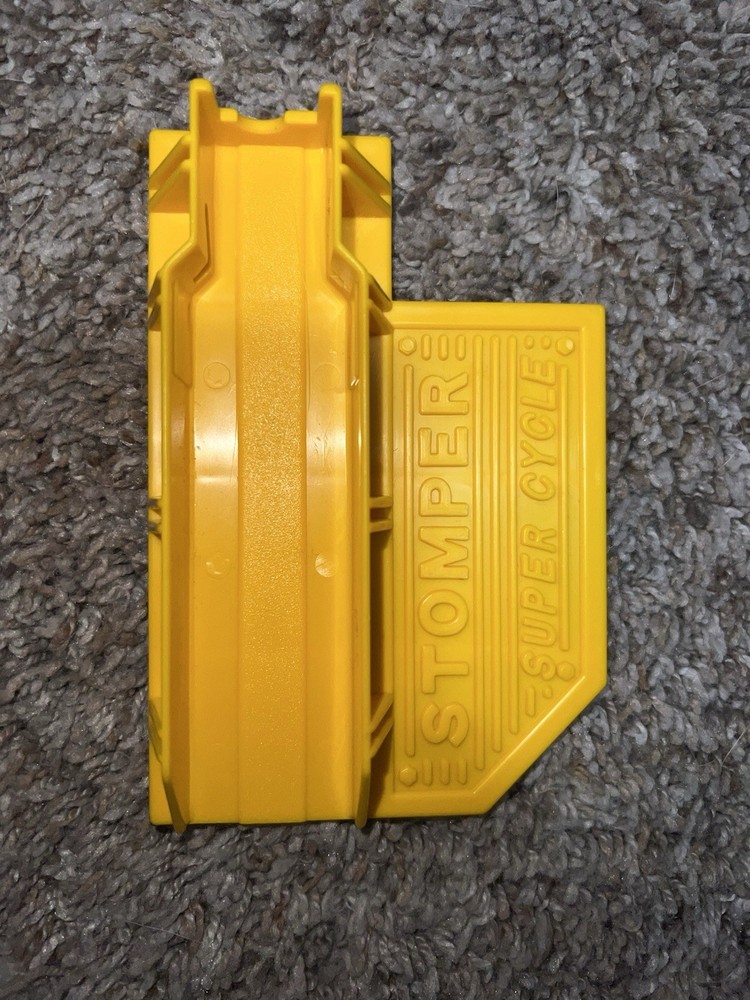 Schaper Stomper! Super Cycle Track Yellow Track Part