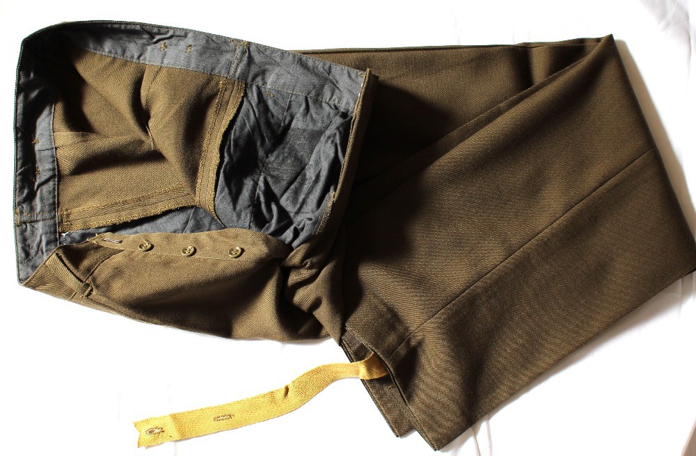 SOVIET ENLISTED UNIFORM - LAST USSR Army MODEL!!! - 1992 ORIGINAL!!!