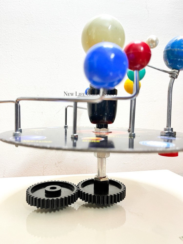 Science Project Solar System Model Of Earth 3D Rotating With Bulb (Sun)