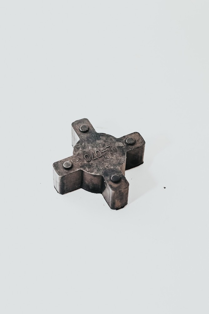 SPIDER, SOLID CENTER (1 EA)