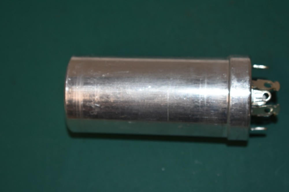 Mallory NOS Multi-Section Audio Amplifier Twist Lock Electrolytic Capacitor