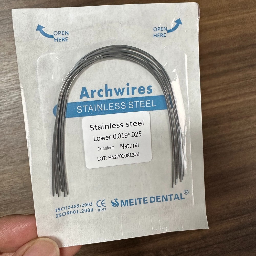 100Pcs Dental Orthodontic Stainless Steel Round/Rectangular Wire Natural Form