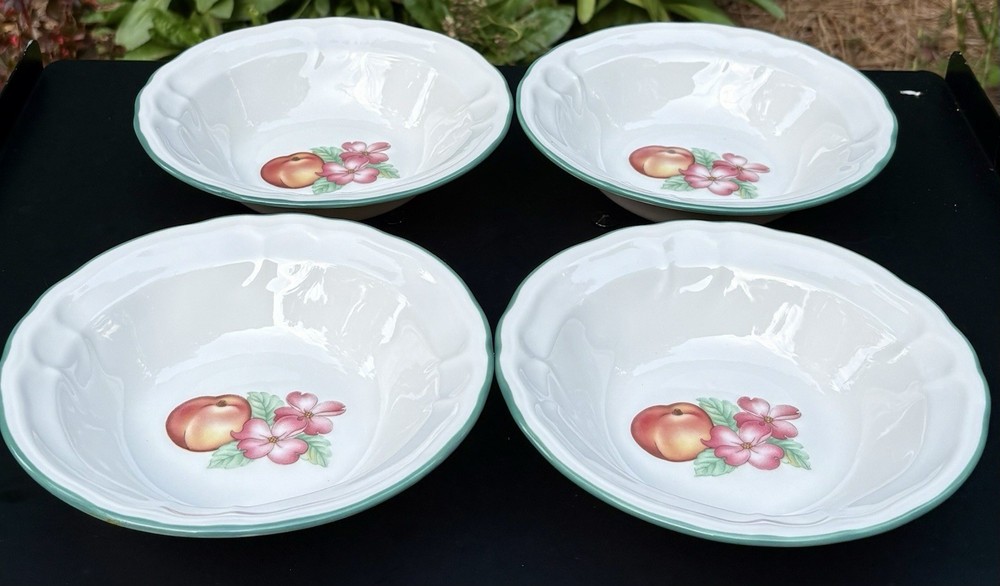 EPOCH Collection Dinnerware Five Piece Set ~Market Day~E-801