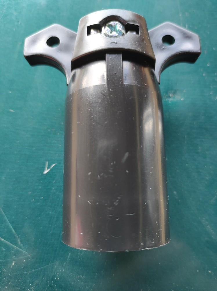 7 way plug round blade