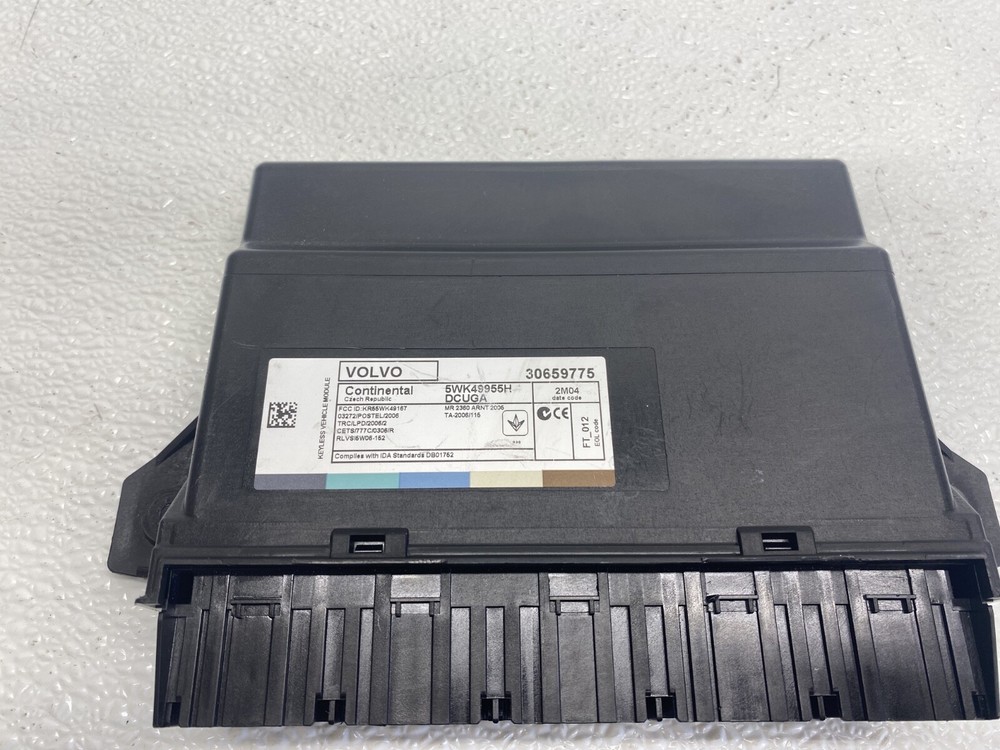 2011-2018 VOLVO S60 KEY LESS ENTRY COMMUNICATION CONTROL UNIT OEM