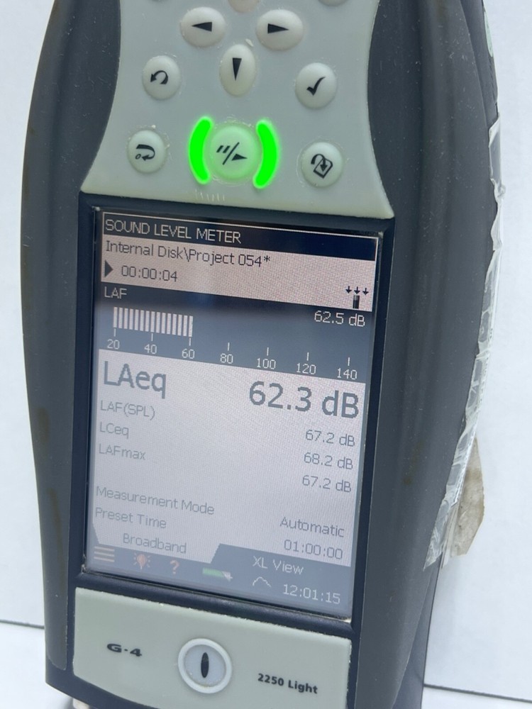 BRUEL & KJAER 2250-L 2250 LIGHT G.4 HAND-HELD ANALYZER