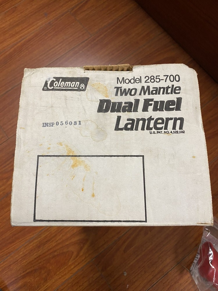 COLEMAN 285-700 Two MANTLE DUAL FUEL Advantage Lantern