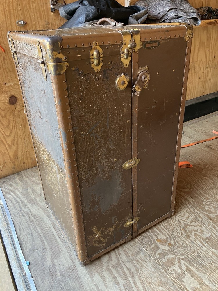 Indestructo Trunk