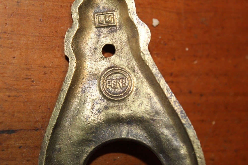 Antique Solid Cast Bronze Penn Hardware LM 599 Entry Thumb Pull Handle X-49