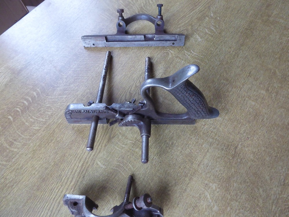 Record 050 plane for spares