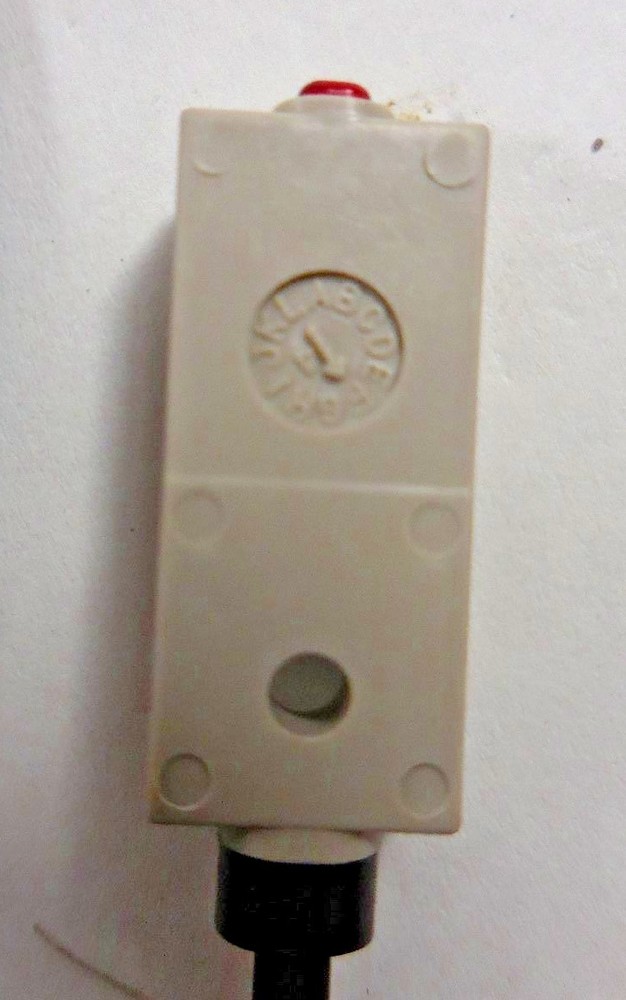 SunX GXL-N12FIB-P Proximity Sensor