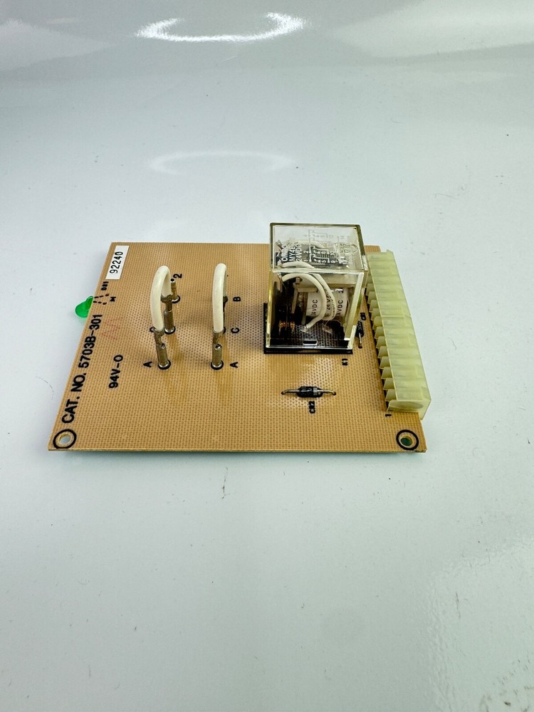 Edwards 5703B-301 Auxillary Relay Module