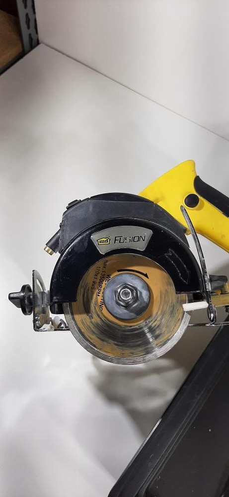 M-D TILE CUTTER (204699-1)