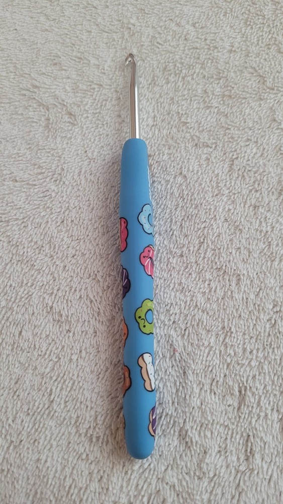 Preowned Mochi Wooble Ergonomic Crochet Hook