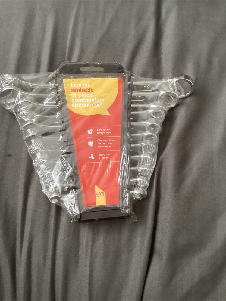 Amtech 11 Pce Combination Spanner Set  M6-M19 With Rack