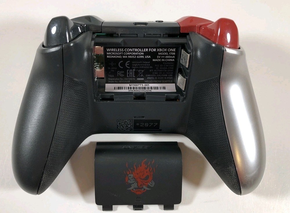 Cyberpunk 2077 Controller (Microsoft Xbox Series X|S, One) Ships Fast