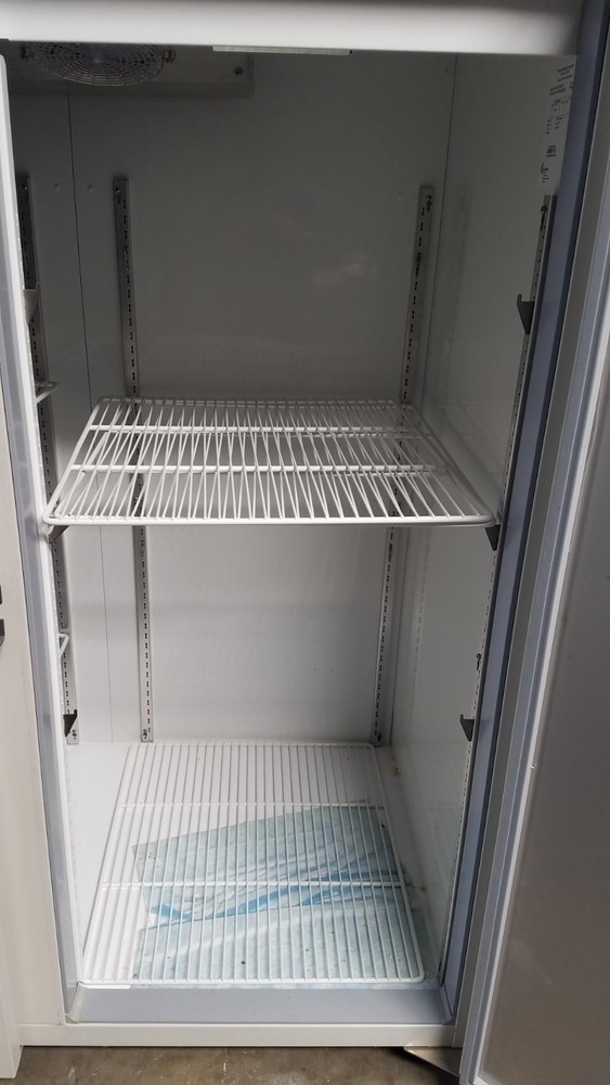Thermo Lab Refrigerator Triple Solid Door | Laboratory Storage