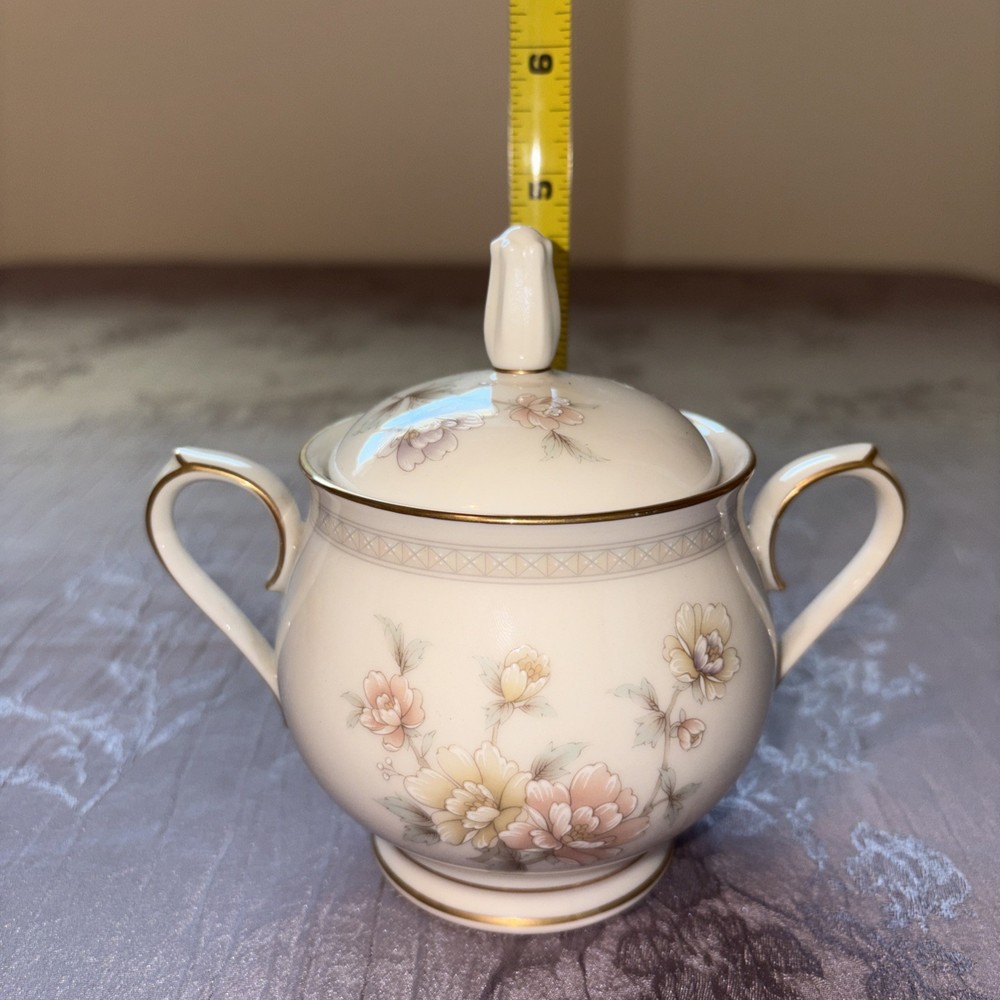 Noritake Ivory China Sugar bowl