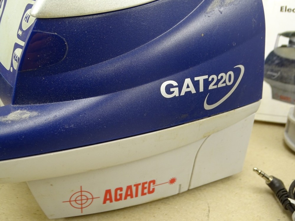 Agatec Electronic Level w/ Case & Charging Cord , GAT220