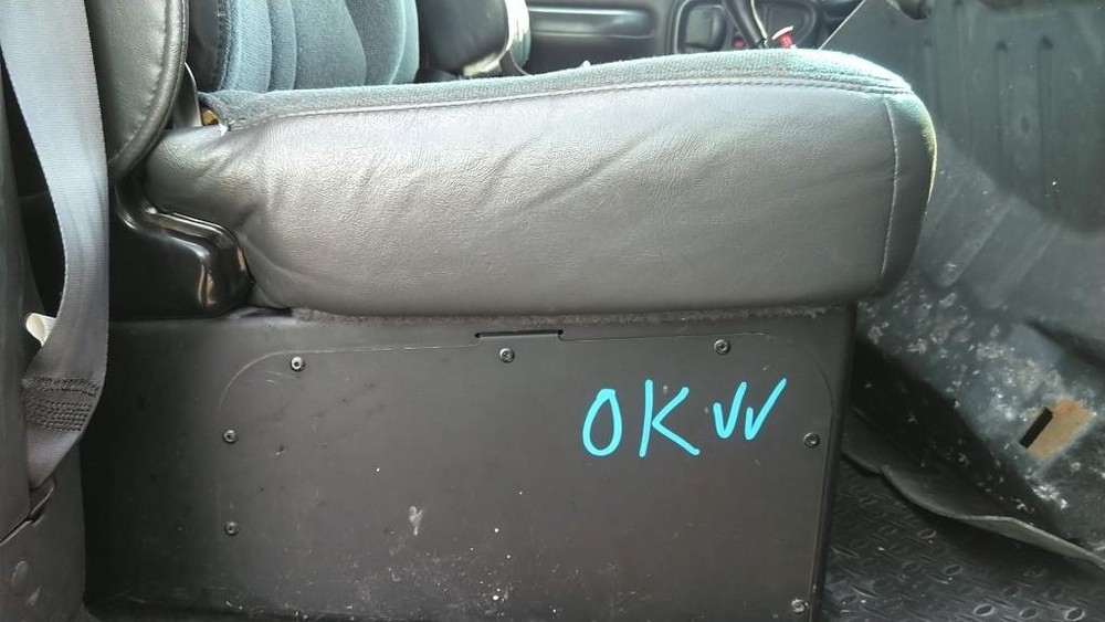 Replaces 2003 GMC C7500 FRONT SEAT ,  OH