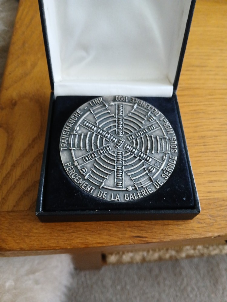 TML Marine Service Medal Perfect Condition.