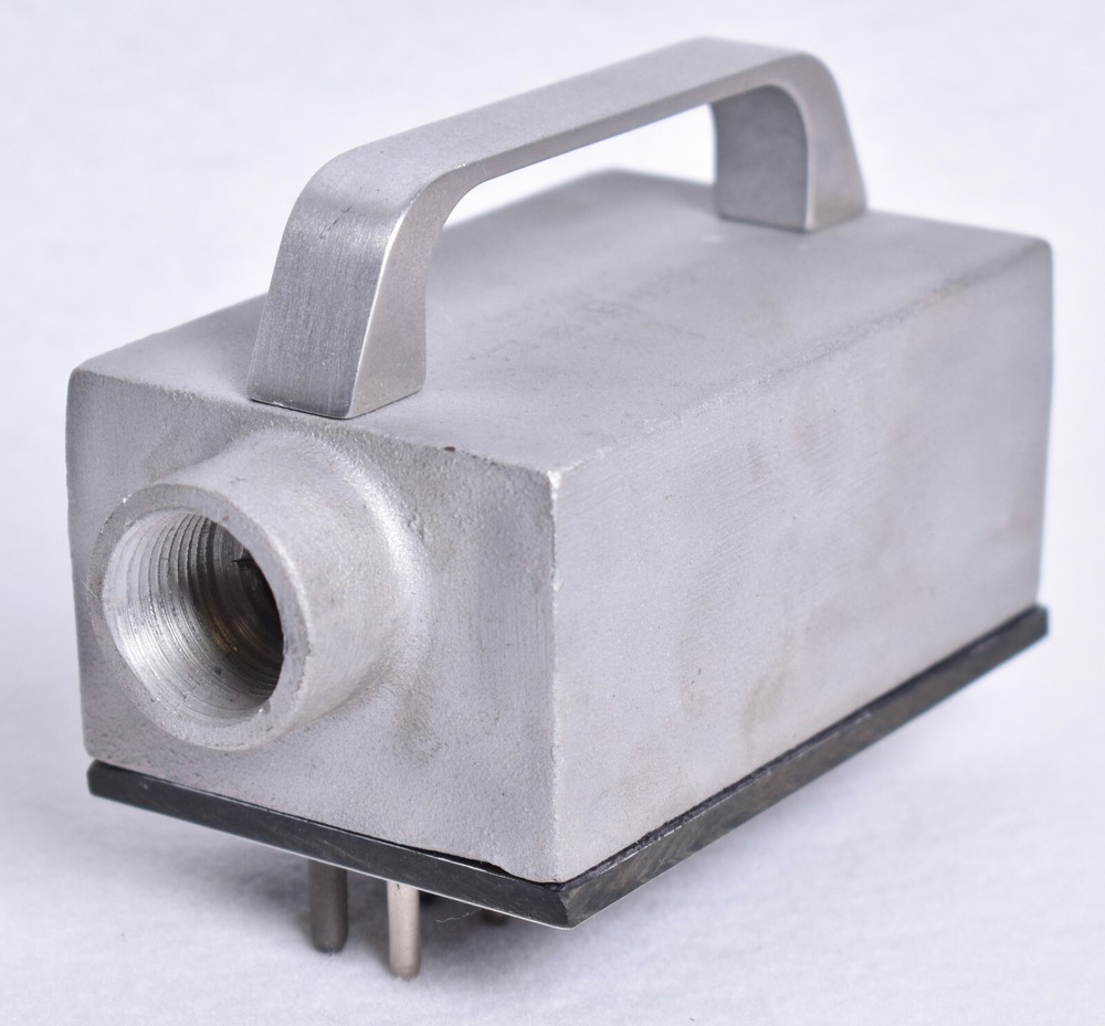 Thermo Electric Co Type JBW 6 Circuit Plug Panel Box